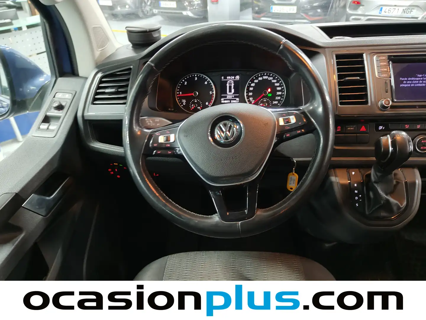 Foto Volkswagen Caravelle Volkswagen Caravelle Comfortline 2.0 TDI Corto BMT (150 CV) DSG 7 Plazas