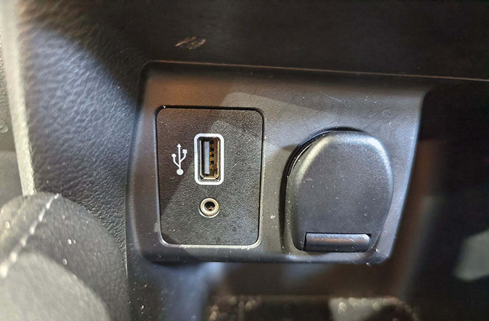 Nissan Micra IG-T 92 Acenta CVT - foto 10