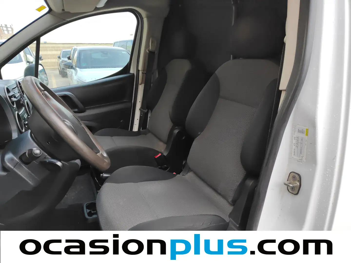 Foto Citroën Berlingo Citroen Berlingo BlueHDi 75 Talla M Control (76 CV)