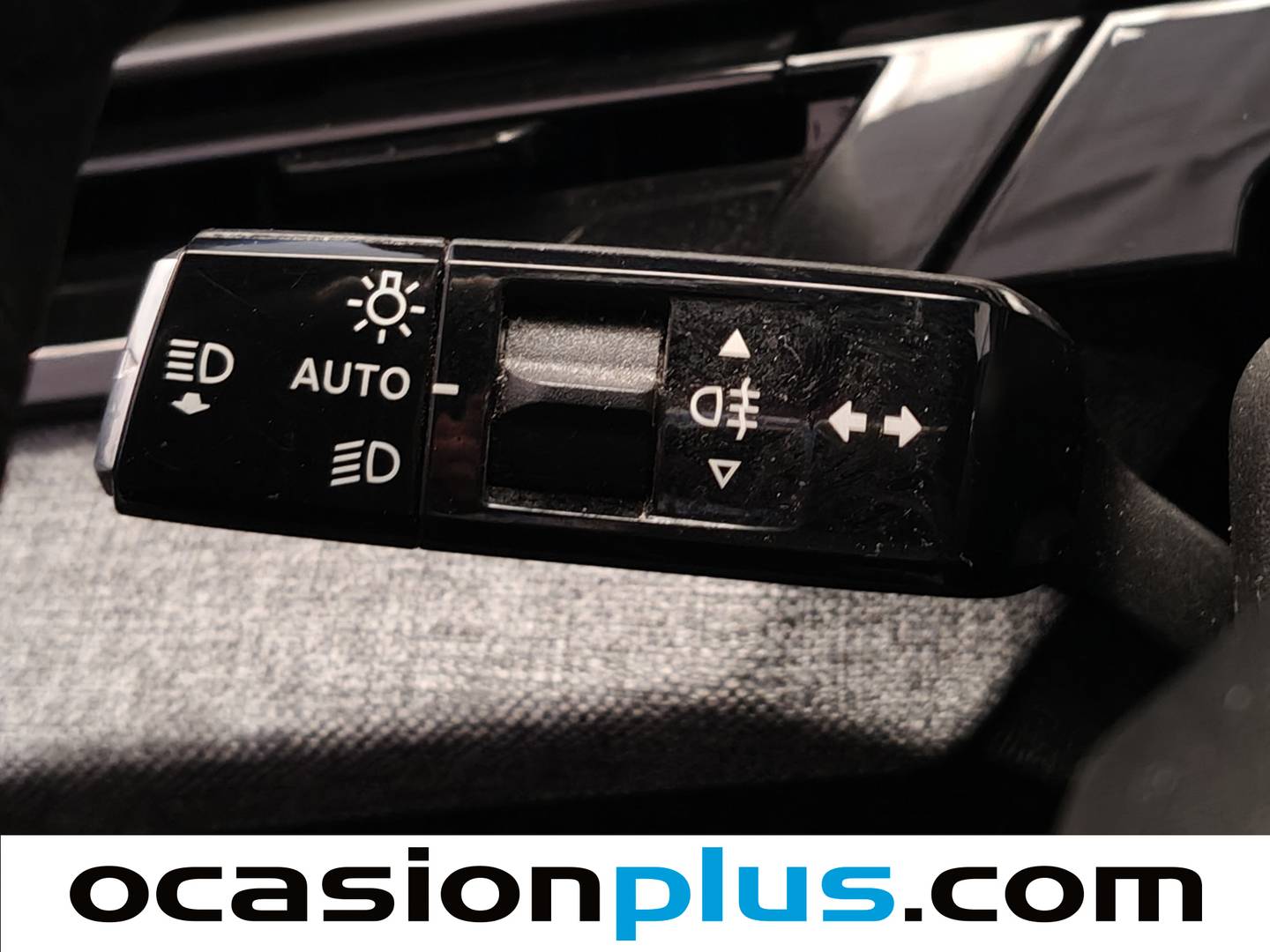 Paquetes del Peugeot 3008 Hybrid Peugeot 3008 Allure Hybrid eDCS6 (136 CV)