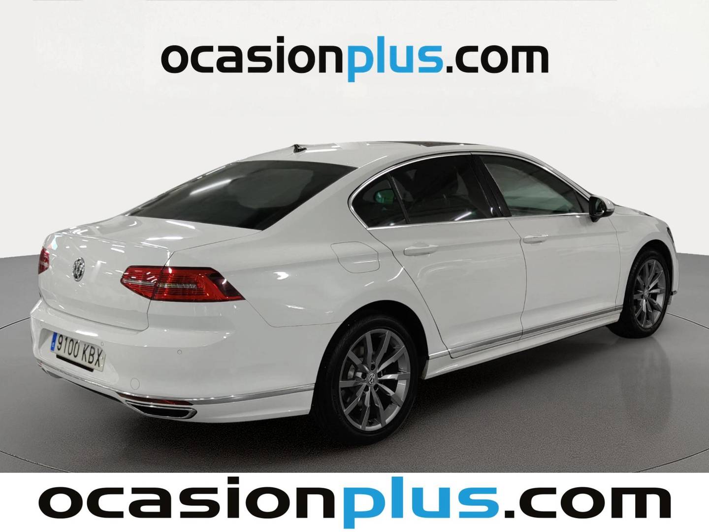 Foto trasera Volkswagen Passat Volkswagen Passat Sport 1.8 TSI BMT (180 CV) DSG derecha