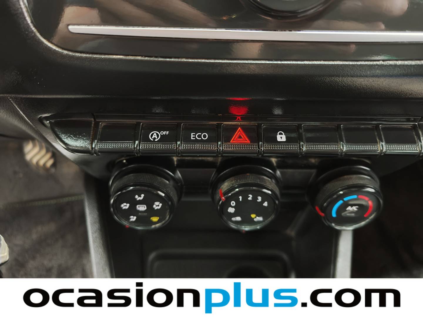 Foto Dacia Duster Dacia Duster Essential TCE (100 CV) ECO-G 4X2