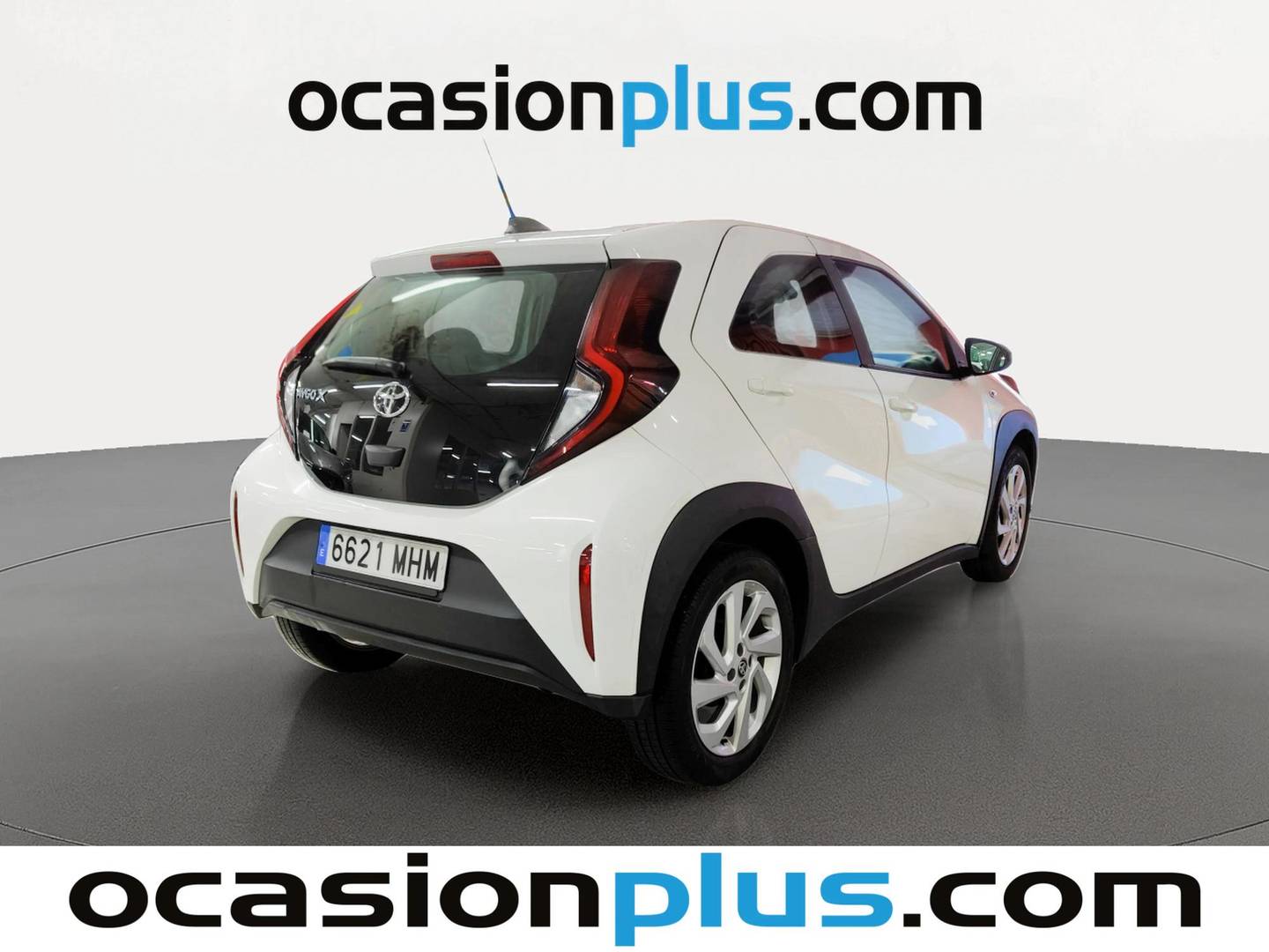 Foto Toyota Aygo X Cross Toyota Aygo X Cross 1.0 VVT-I Play (72 CV)