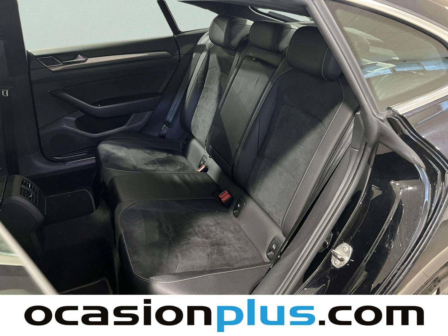 Foto asientos traseros Volkswagen Arteon Volkswagen Arteon R-Line 2.0 TDI (150 CV) DSG