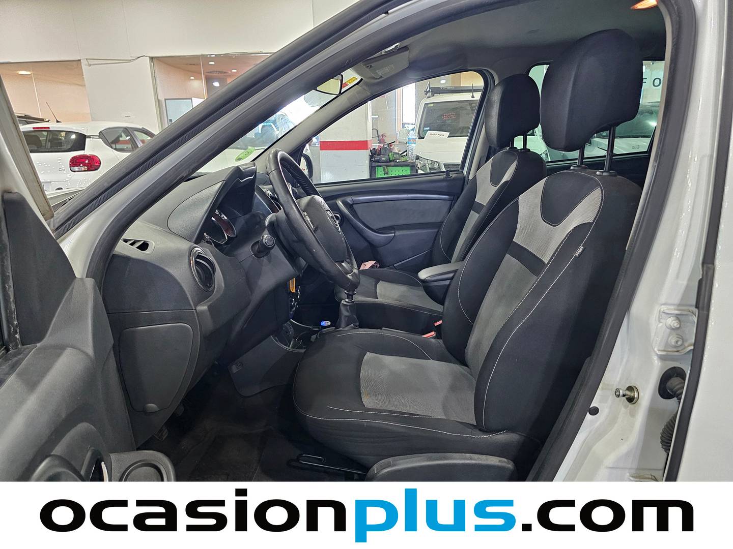 Foto asientos delanteros Dacia Duster Dacia Duster Laureate dCi (109 CV)