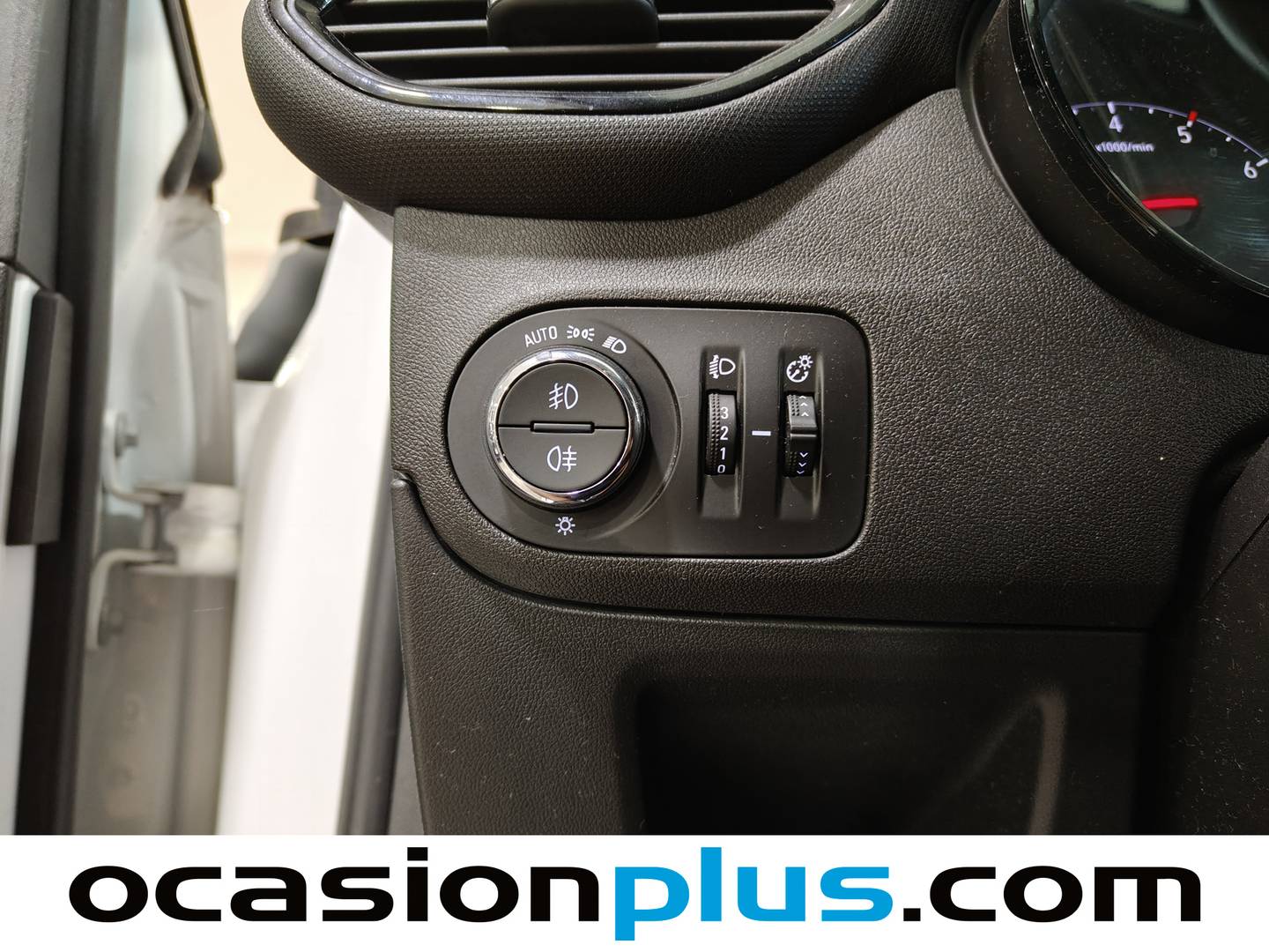 Equipamiento del Opel Crossland X Opel Crossland X 1.2 Edition Pro (81 CV)
