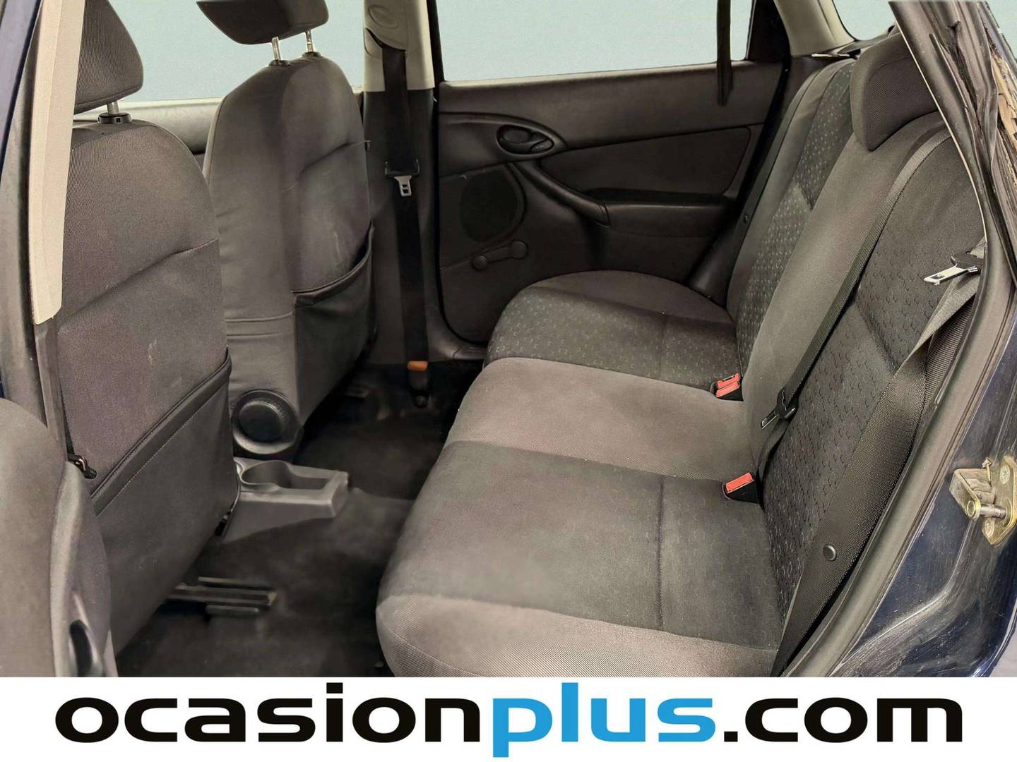 Foto asientos traseros Ford Focus Ford Focus 1.6 Wagon Ambiente (100 CV)