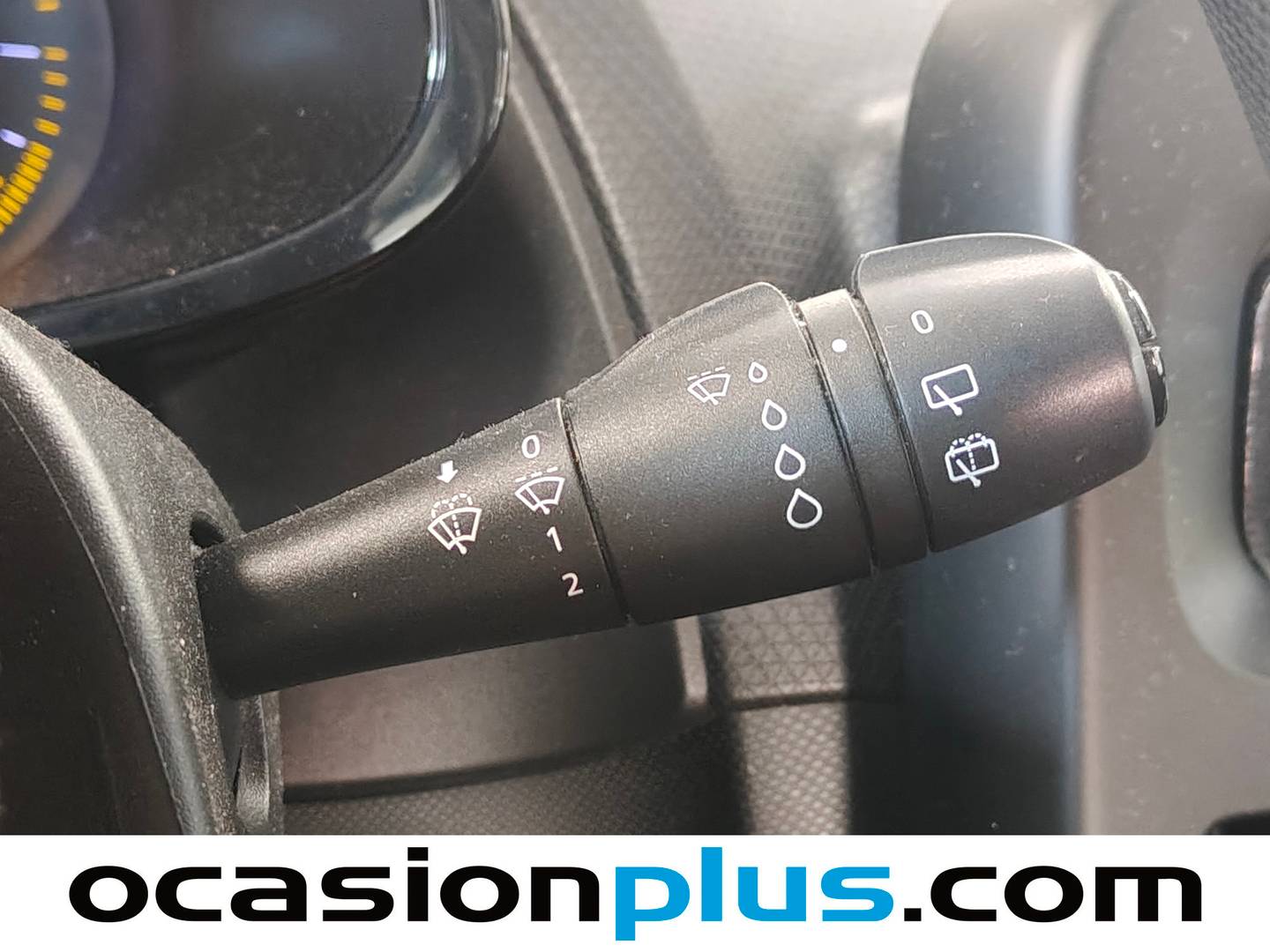 Renault Clio Renault Clio 1.2 16v Business (75 CV) al mejor precio